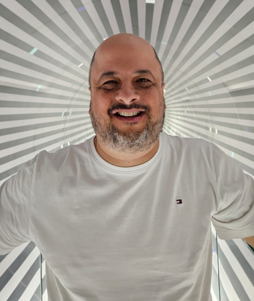 Giancarlo Raicovi - Fundador Doctor CV